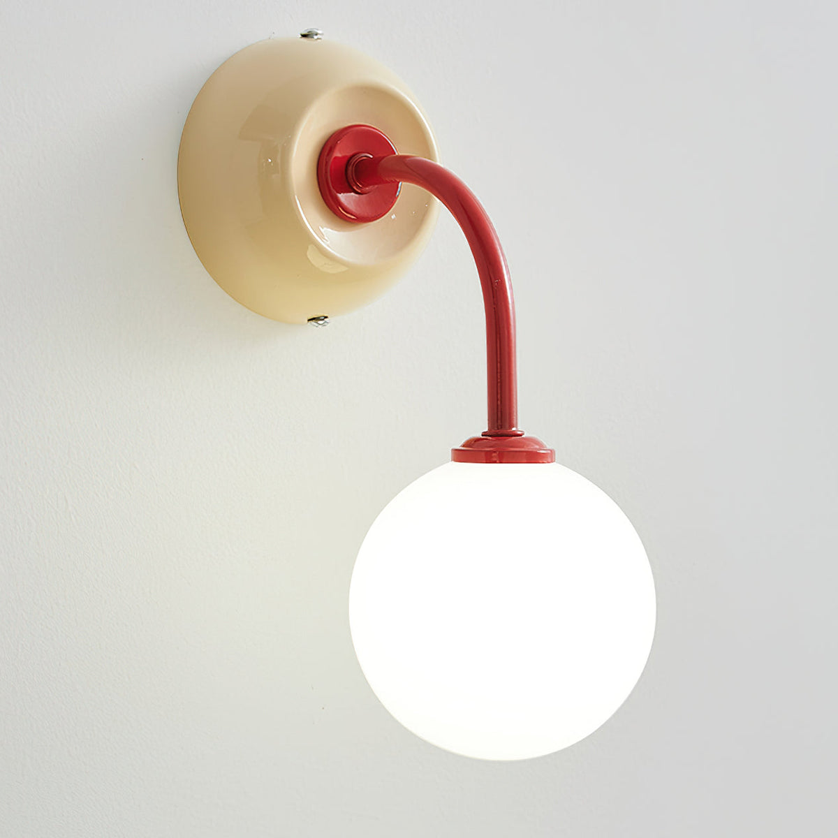 Zesta Wall Lamp