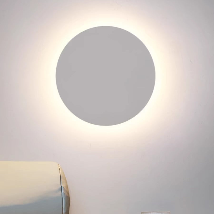 Dori Minimalist Round/Square Outdoor Wall Lamp LED, Black/White-Neutral Decor