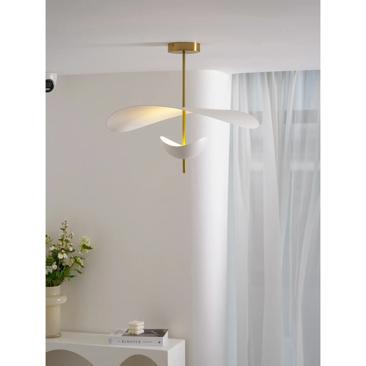 Unorara Nordic Floating Pendant Lamp