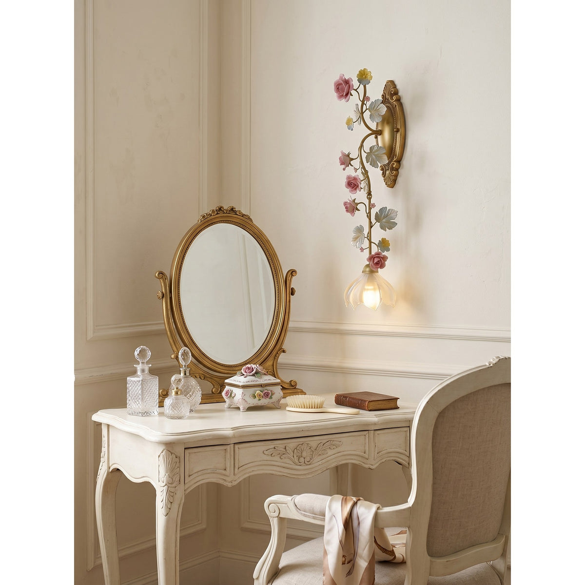 Ephiora Vine-Shaped Wall Sconce