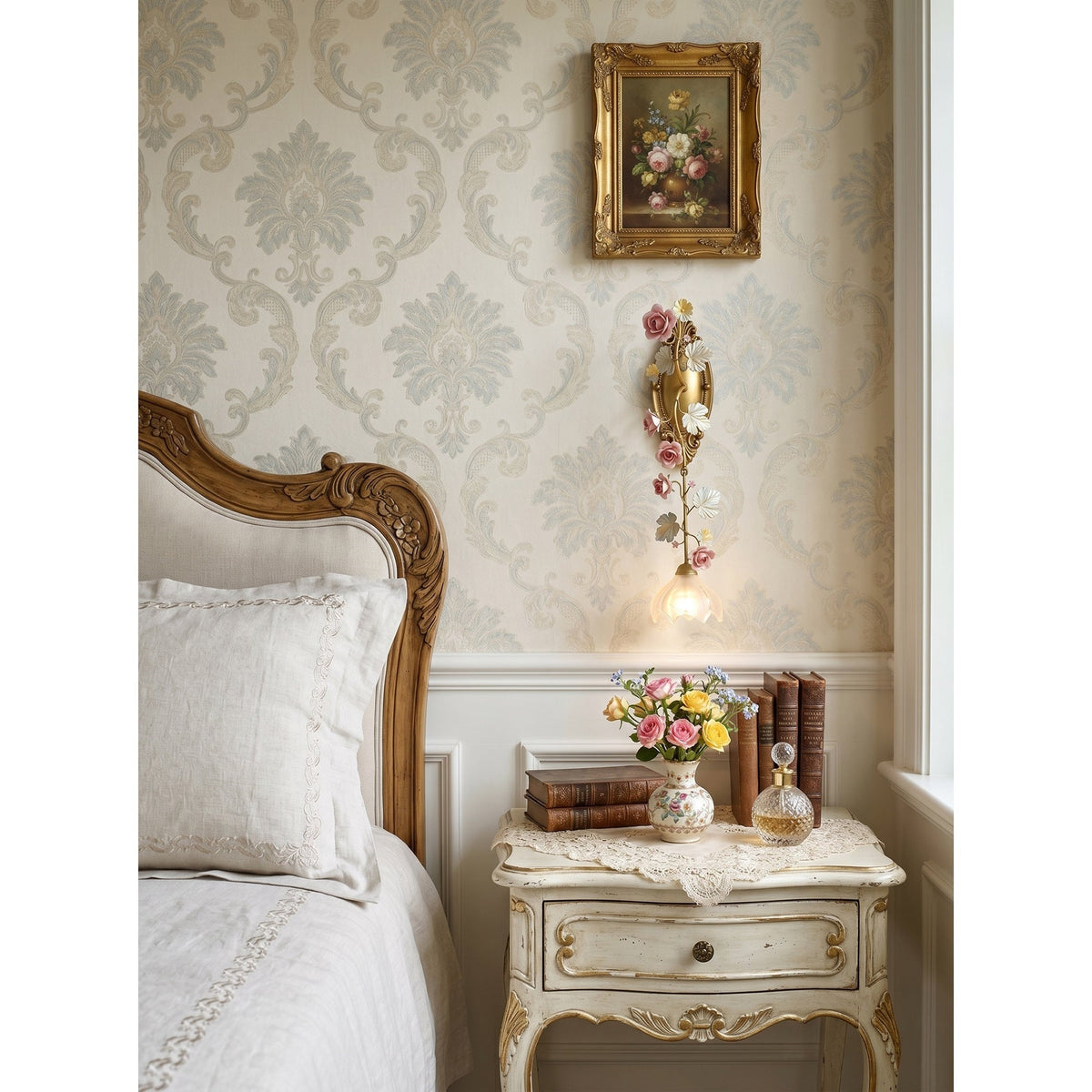 Ephiora Vine-Shaped Wall Sconce