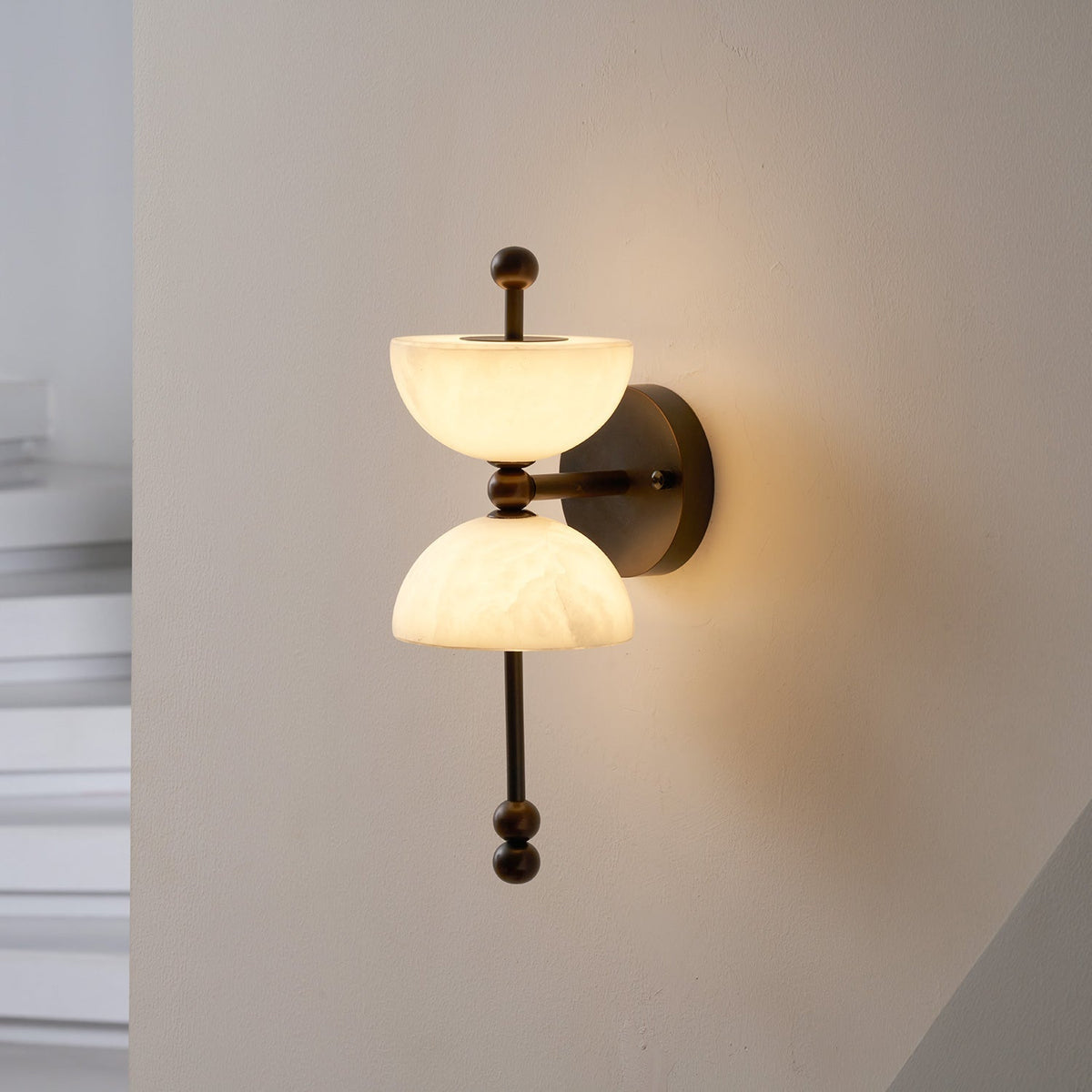 Caluaine Wall Lamp