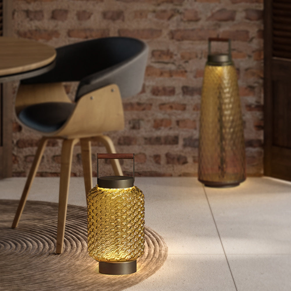 Wutased Vintage Lantern Metal/Glass Outdoor Floor Lamp