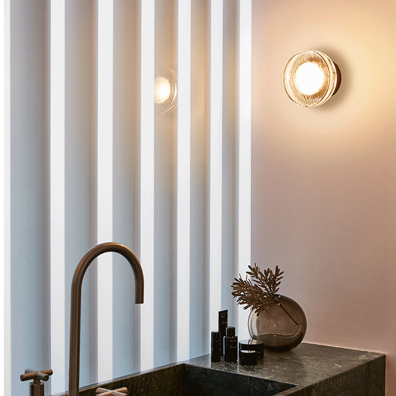 Tipekuk Modern Mini Bubble Metal/Glass Outdoor Wall Lamp, Transparent