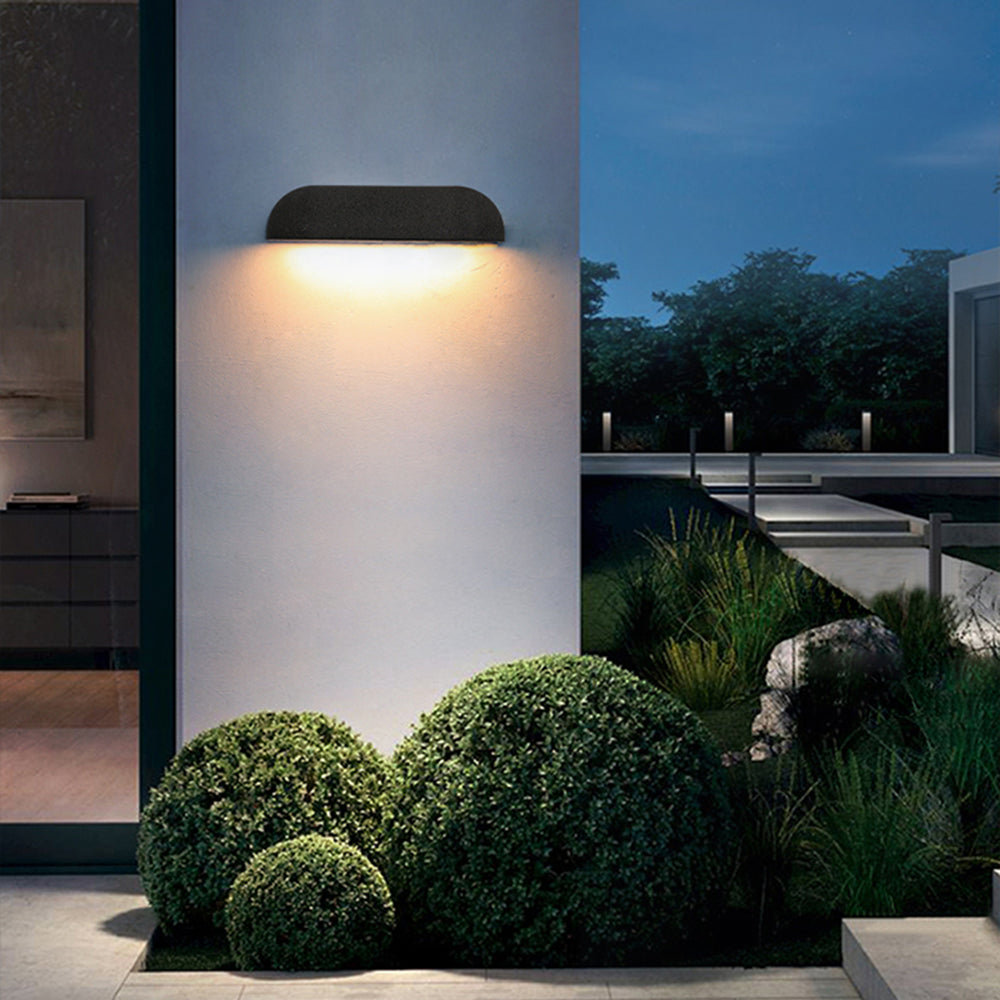 Pasagel Modern Minimalist Semi-elliptical Metal/Stone Outdoor Wall Lamp, Black/White
