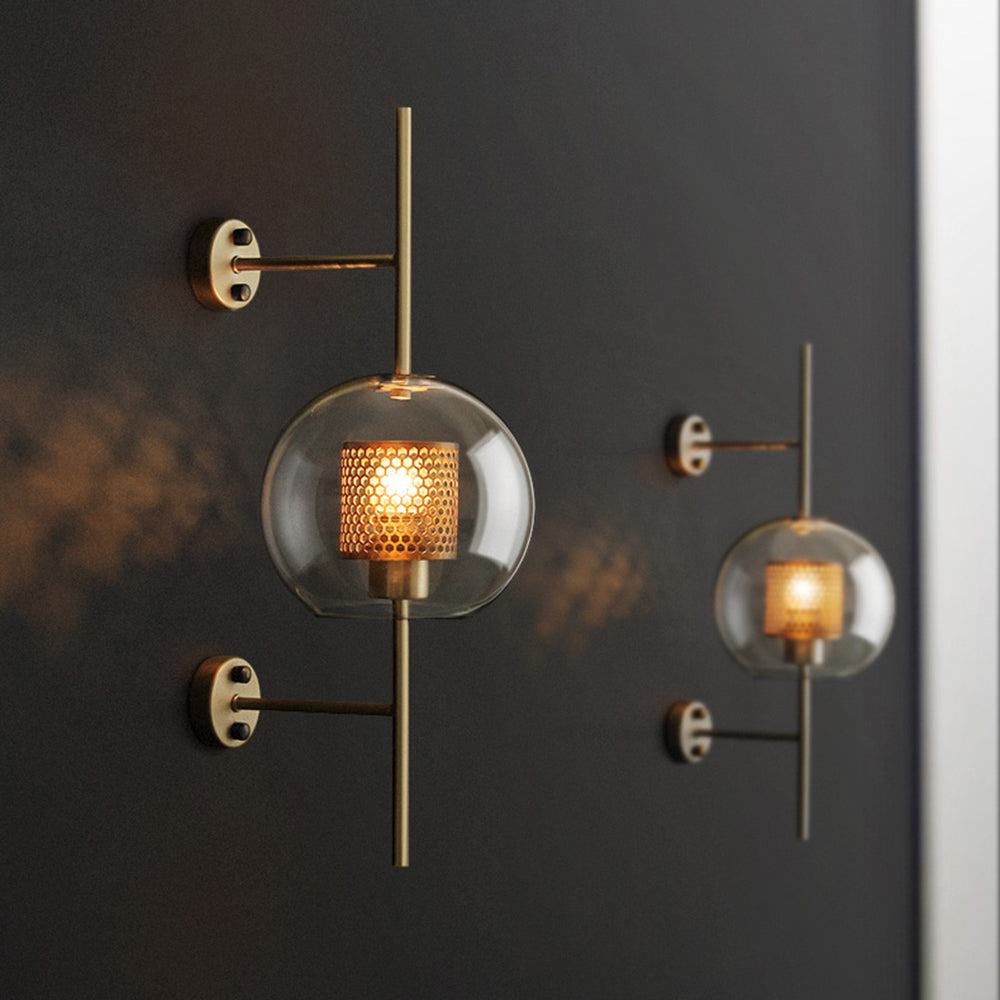 Seniq Industrial Classy Global Clear Glass Wall Lamp-Neutral Decor