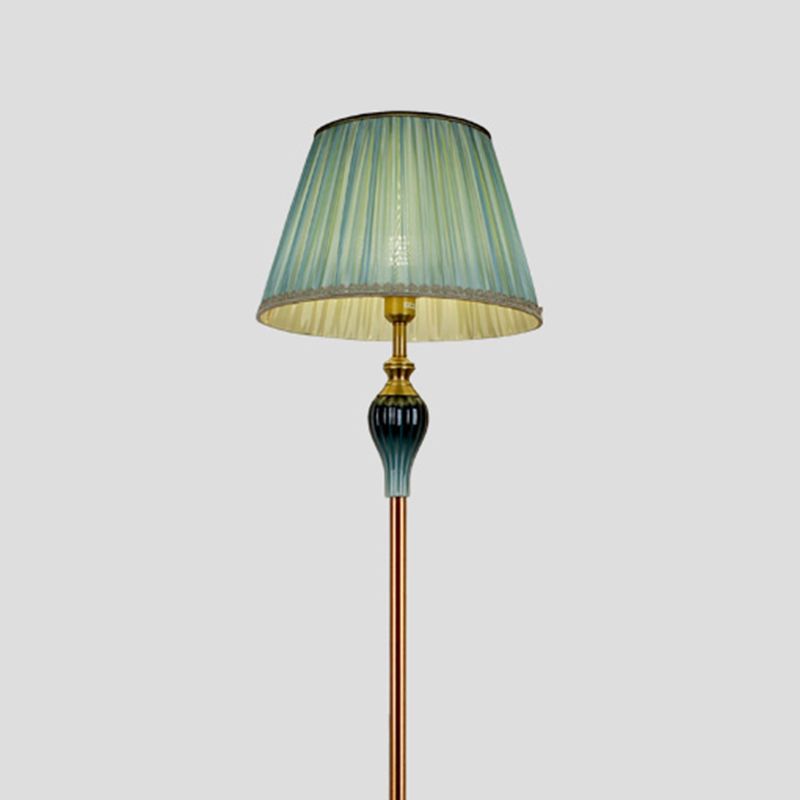 Wagomul Antique Floor Lamp, Multi Colors, Metal/Fabric, Bedroom