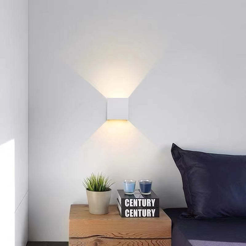 Eronil Modern Adjustable Square Outdoor Wall Lamp LED-Neutral Decor