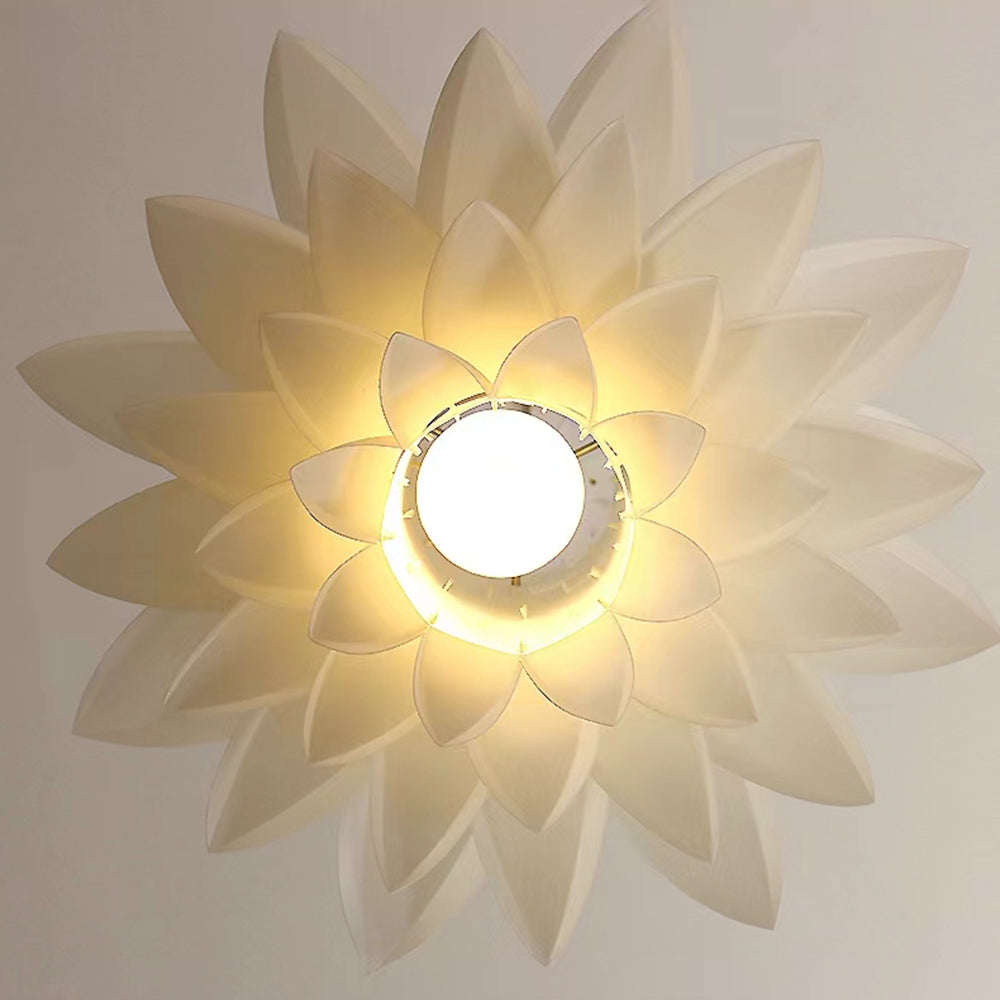 Pepuded Nordic Minimalist Lotus Pendant Light, Metal/PVC, White