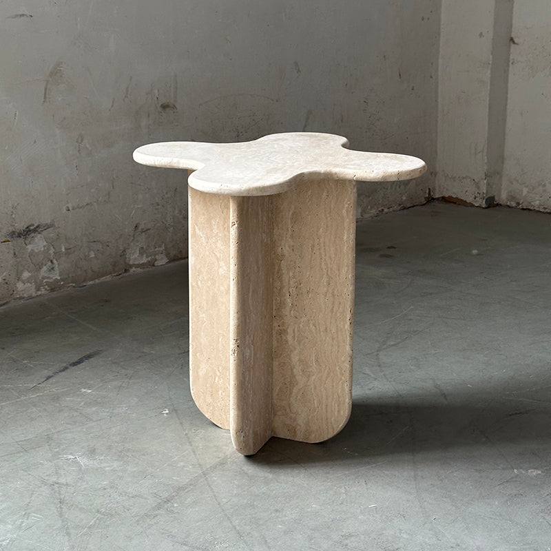 Seleneria Marble Side Table Accessories