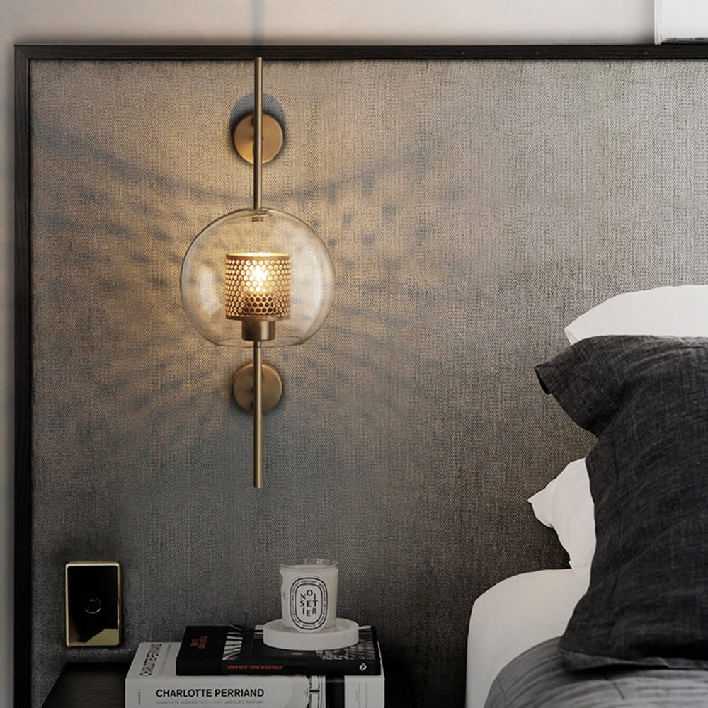 Seniq Industrial Classy Global Clear Glass Wall Lamp-Neutral Decor