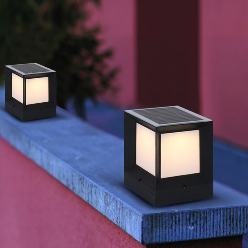 Nuvipem Modern Simple Rectangle Metal Outdoor Floor Lamp, Black