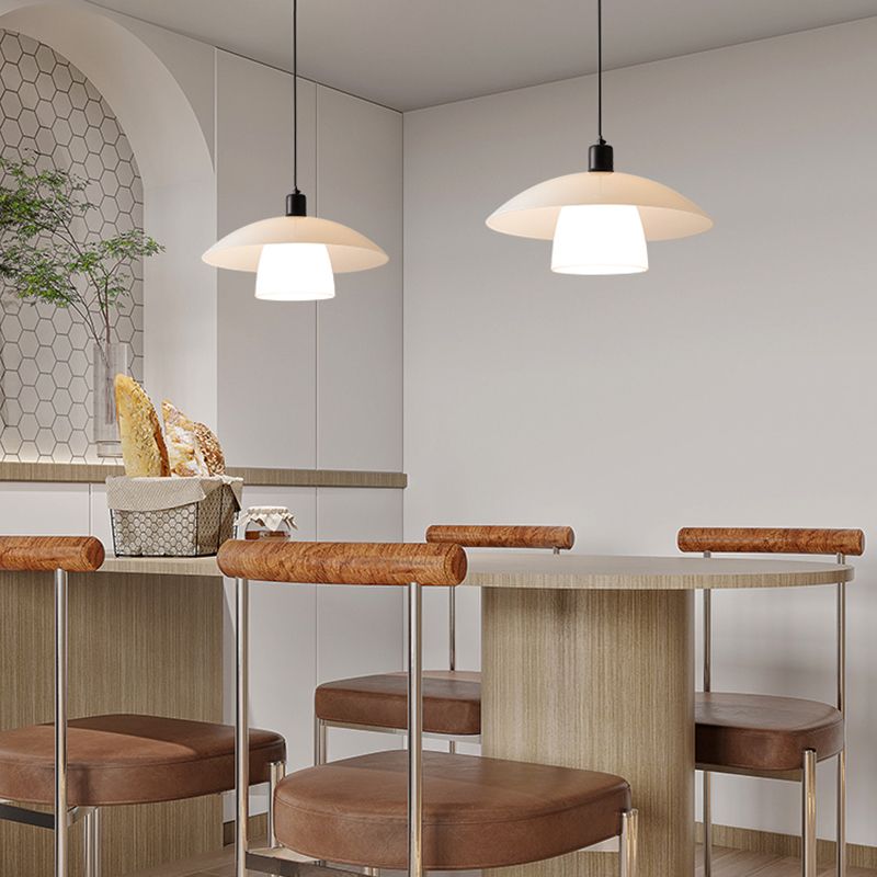 Puvoted White Pendant Light