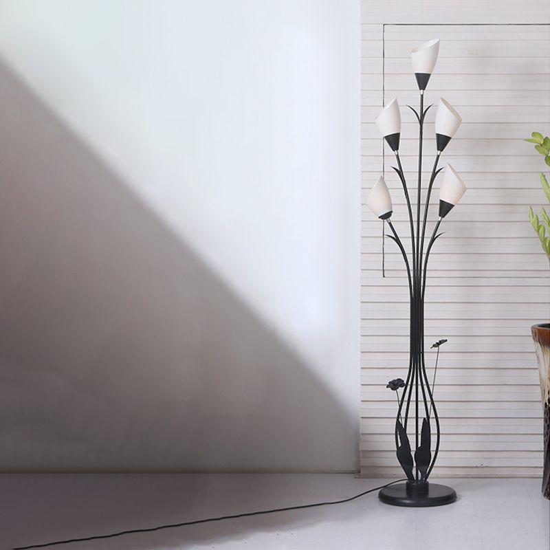 Gotigil Flower Branching Black Floor Lamp, Living Room