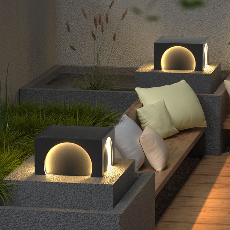Logoved Modern Rectangular Metal Outdoor Lamps Post, Black