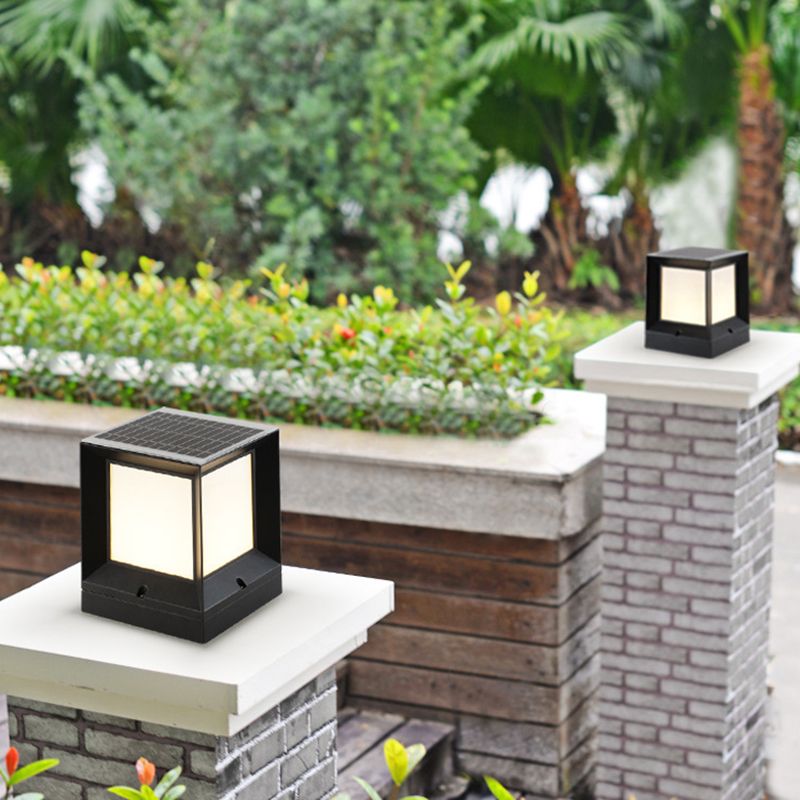 Nuvipem Modern Simple Rectangle Metal Outdoor Floor Lamp, Black