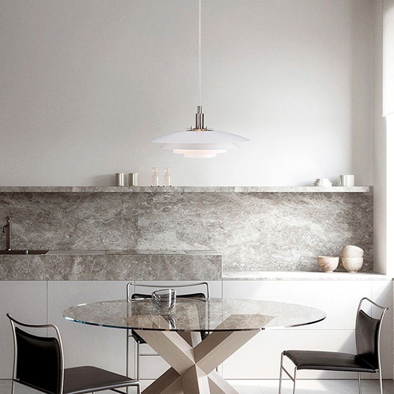 Budokat Cluster White Nordic Pendant Light