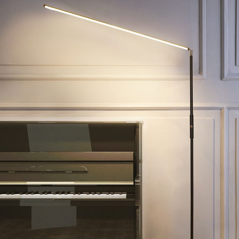 Jonitok Minimalistic Linear Floor Lamp, Metal, Black/White