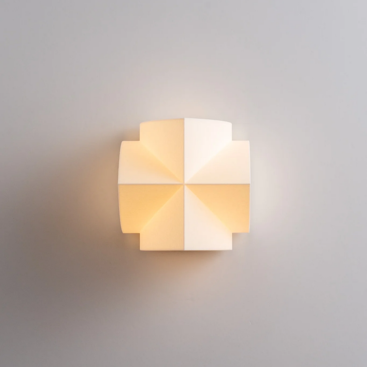 Naala Indoor Wall Sconce