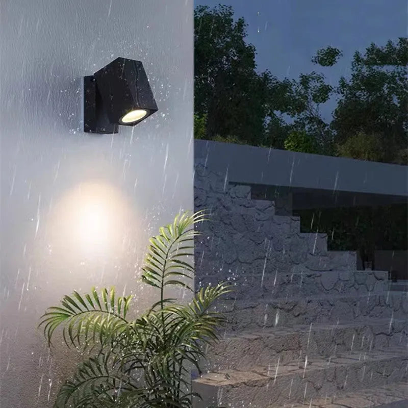 Lyris Wall Lamp Modern Outdoor Rotatable Spotlight Black-Neutral Decor