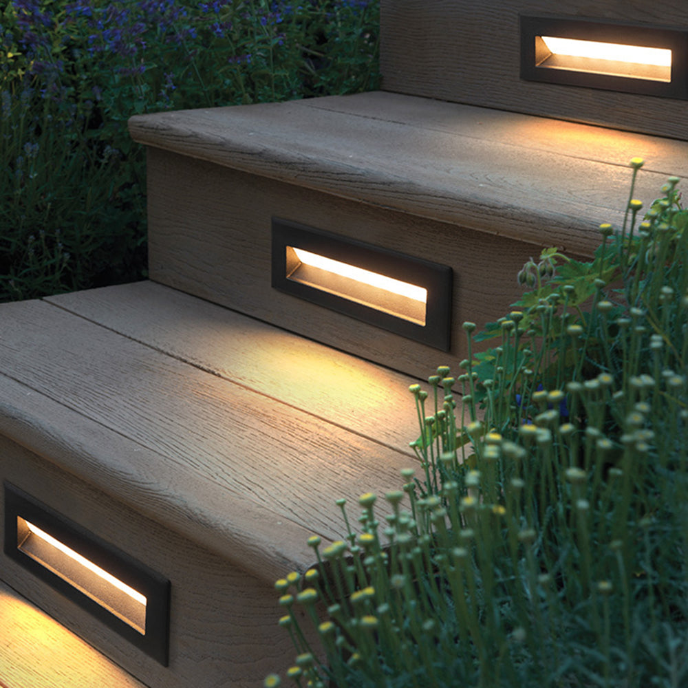 Calvorn Step Light Modern Rectangular Black Outdoor-Neutral Decor