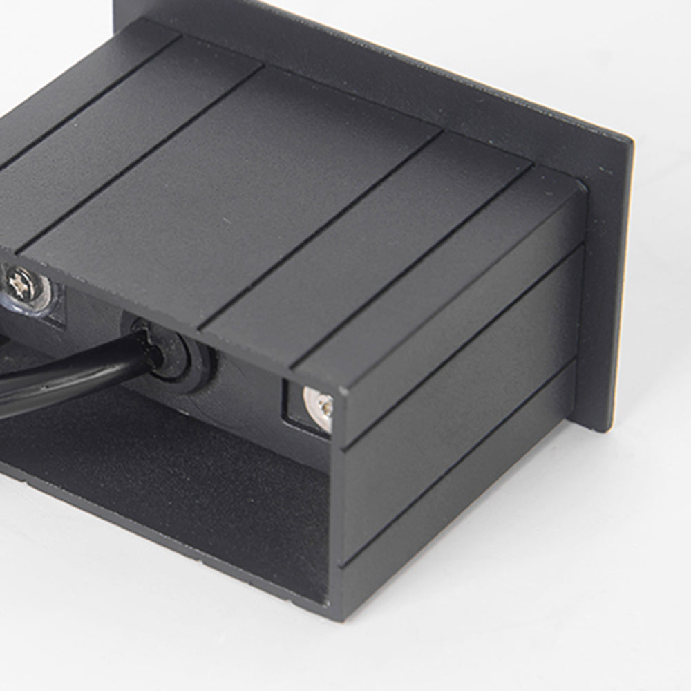 Calvorn Step Light Modern Rectangular Black Outdoor-Neutral Decor