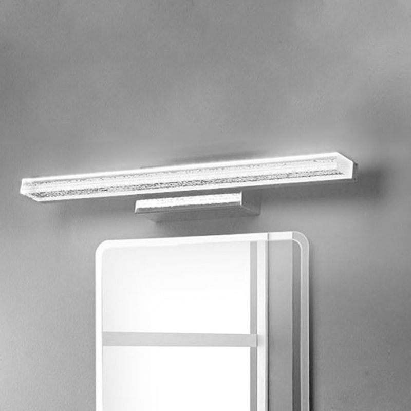 Nesukik Modern Rectangular Metal Modern Wall Lamp, Silver