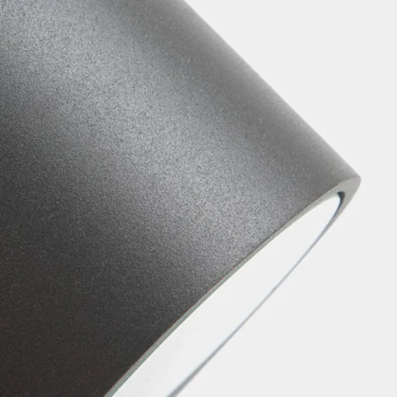 Koraq Minimalist Square Outdoor Wall Lamp, Black-Neutral Decor