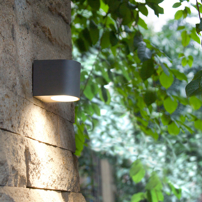 Koraq Minimalist Square Outdoor Wall Lamp, Black-Neutral Decor
