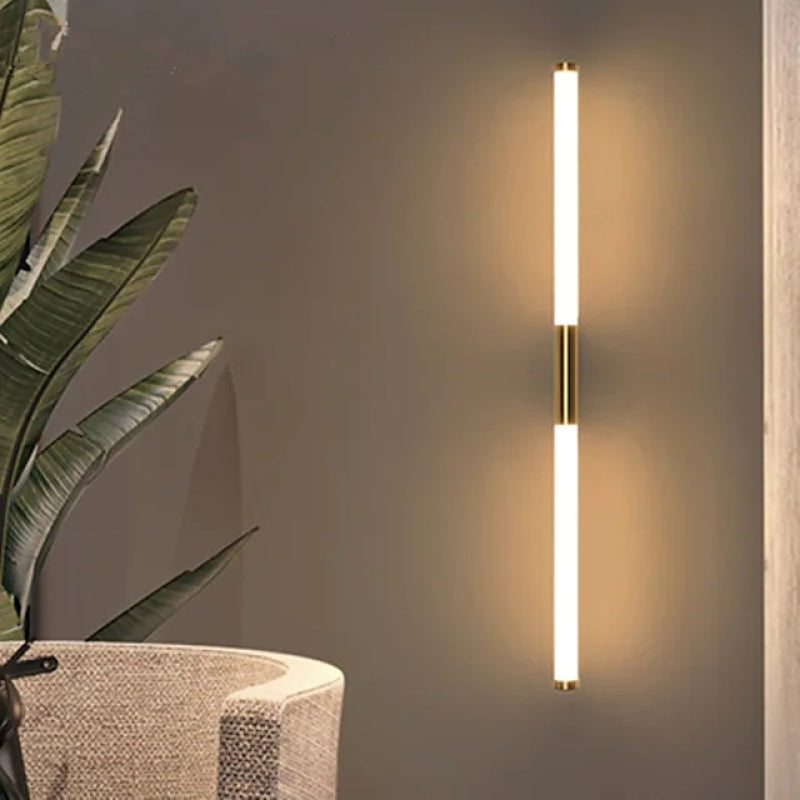 Aeri Minimalist Linear Wall Lamp, Gold-Neutral Decor