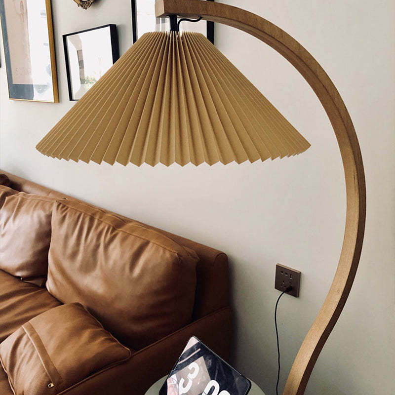 Punubak Unique LED Floor Lamp, Wood/Metal, Living Room