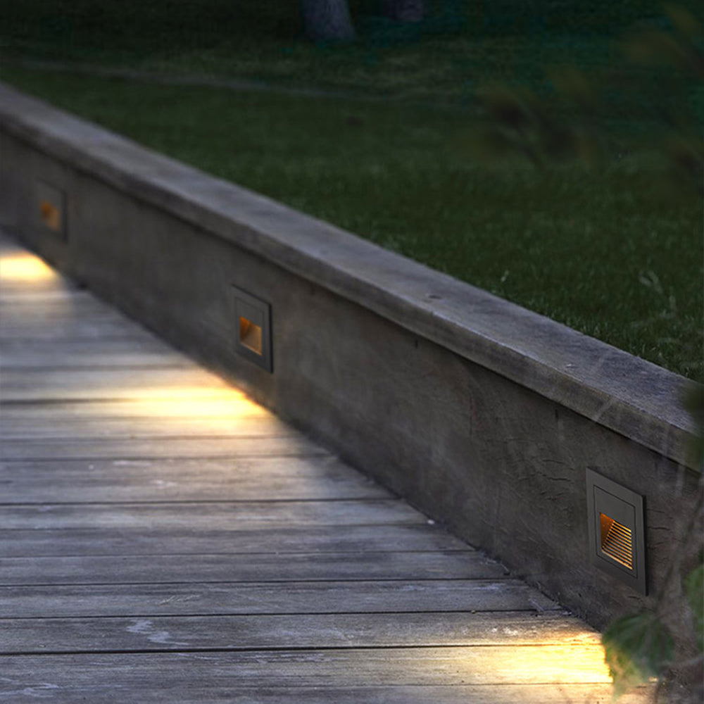 Masolem Modern Metal Square Outdoor Deck/Step Light, Black