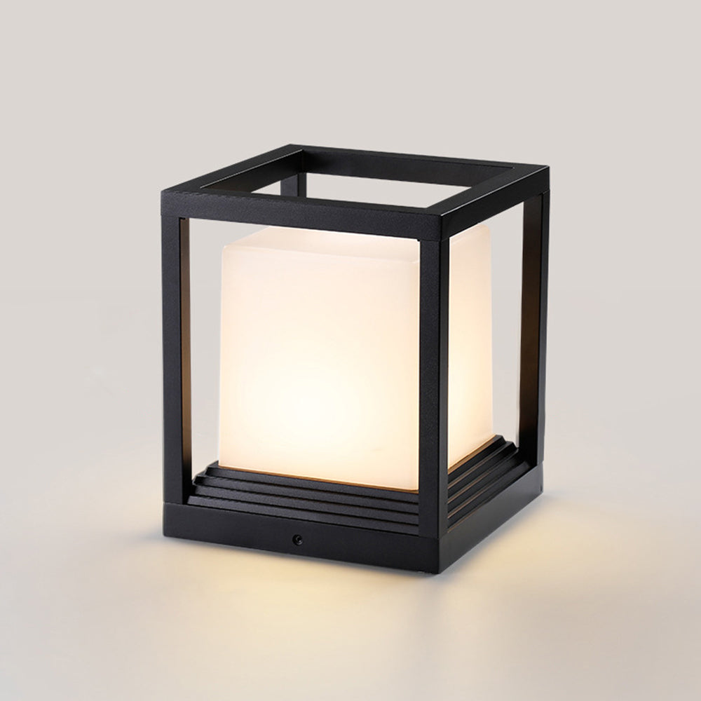 Kelaban Modern Rectangular Metal Outdoor Lamps, Black
