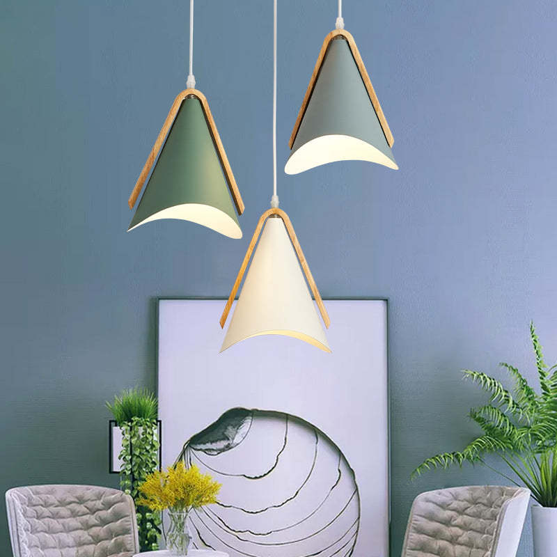 Jerisik Modern Solar Up Down Metal Outdoor Wall Lamp, Balck