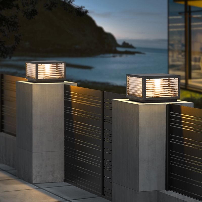 Lenorae Outdoor Light Post Vintage LED-Neutral Decor
