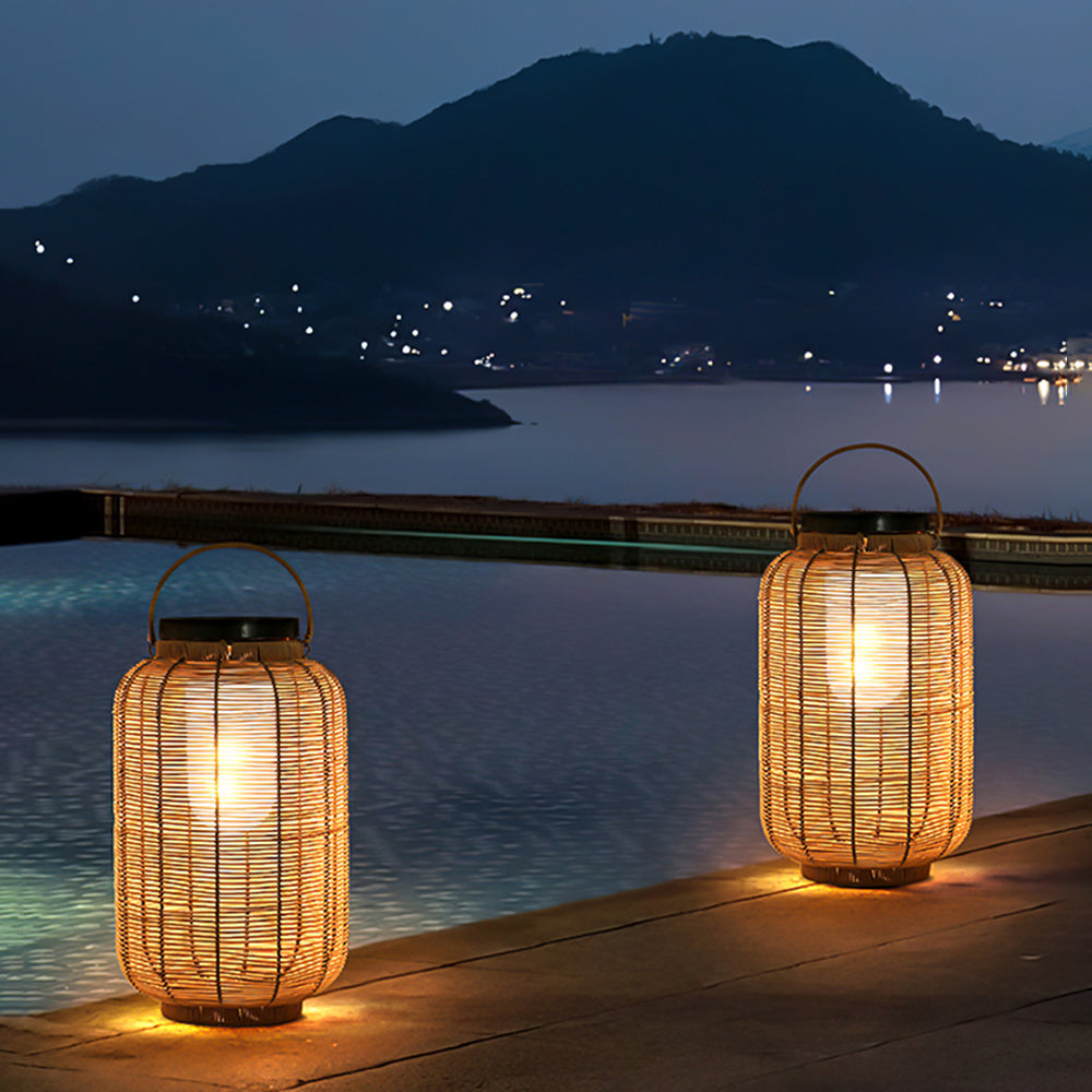 Hinasul Retro Lantern Metal/Rattan Floor Lamp, Wood Color