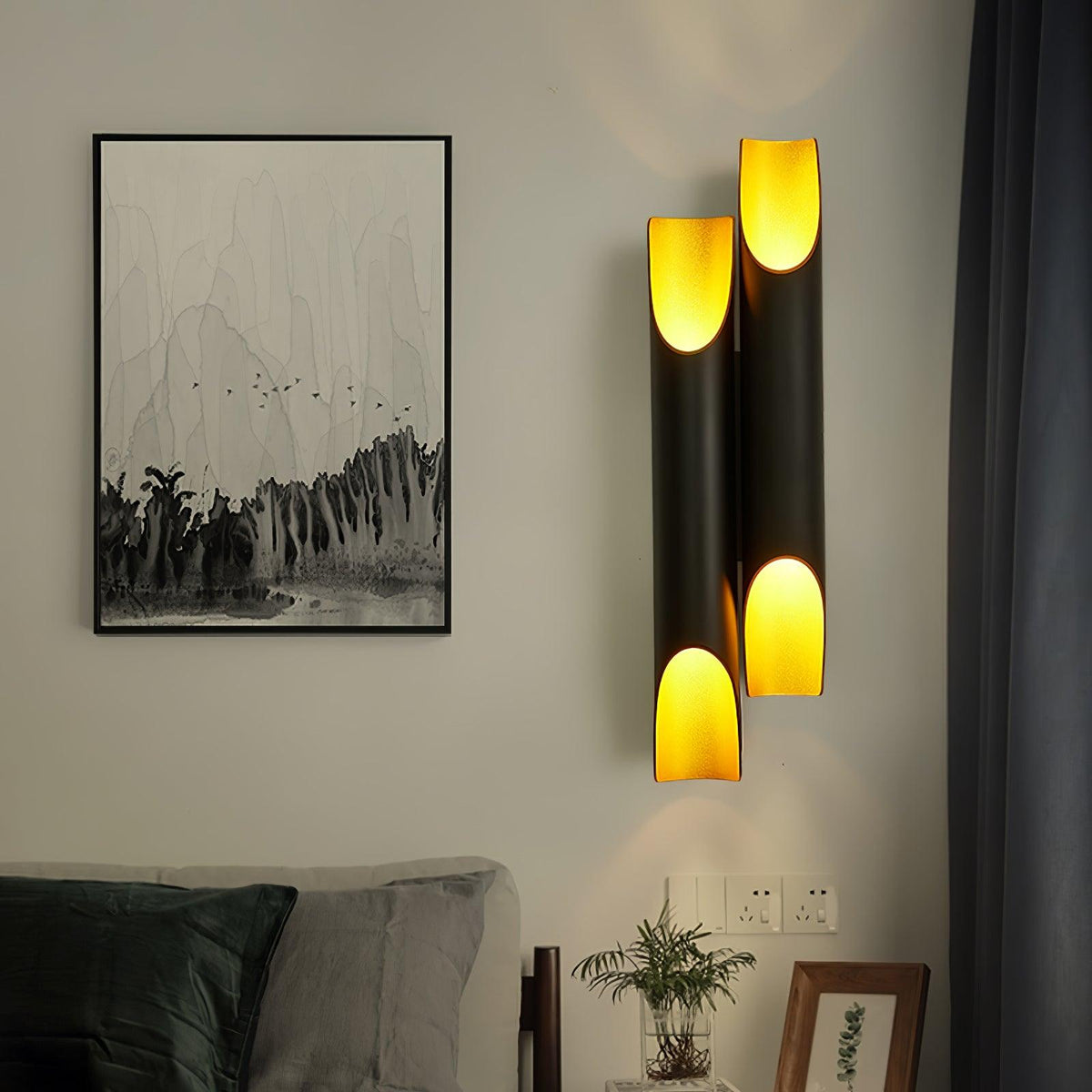 Elaalette Wall Lamp
