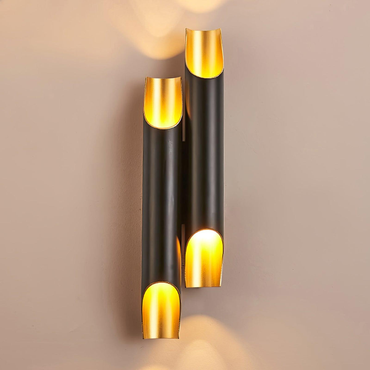 Elaalette Wall Lamp
