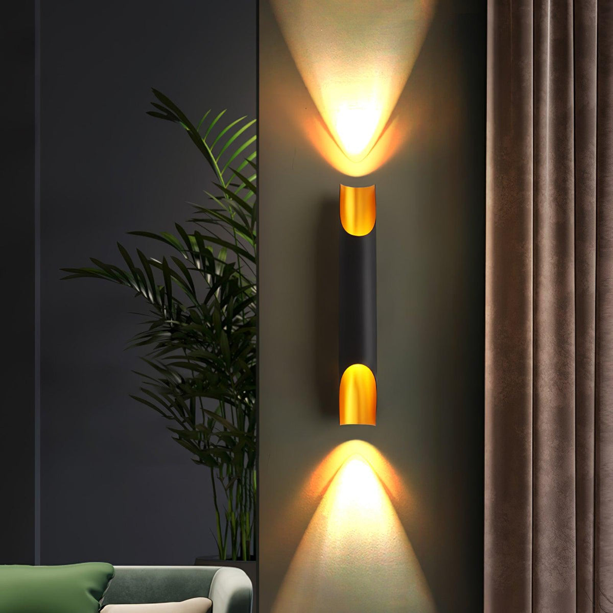 Elaalette Wall Lamp
