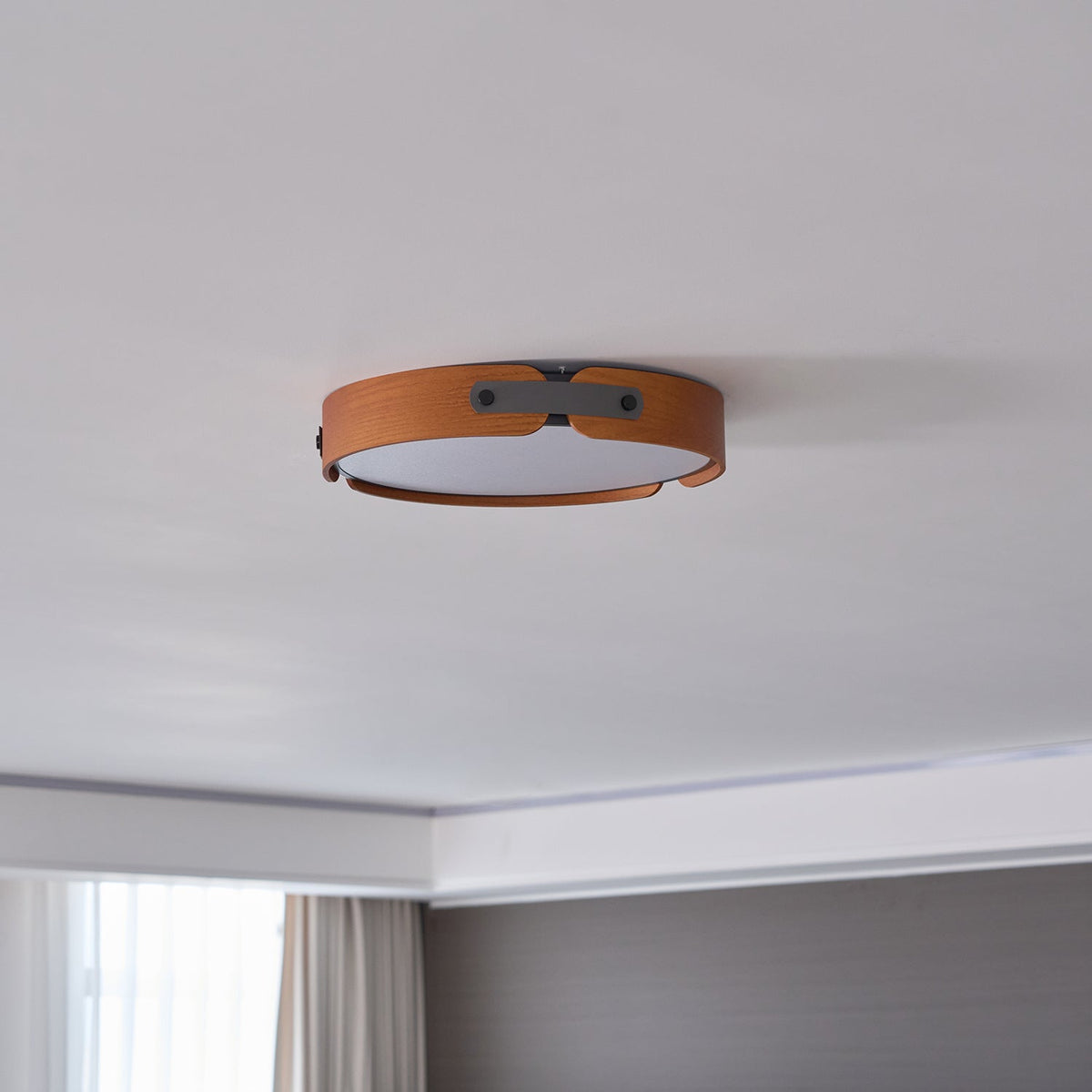 Sylarina Wood Ceiling Light