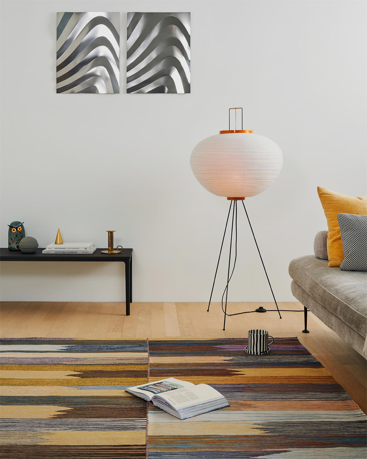 Seloette Floor Lamp