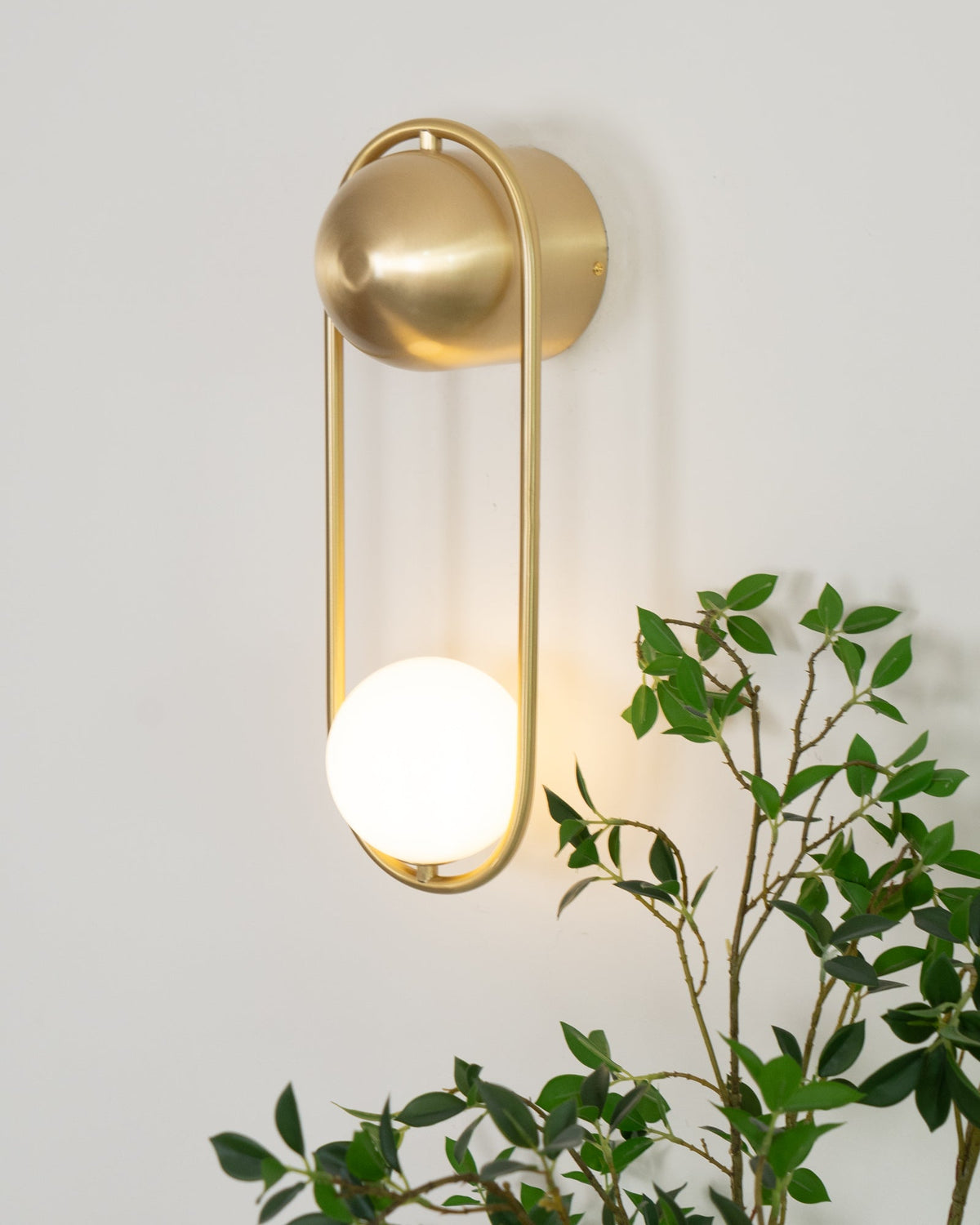 Glode Wall Lamp