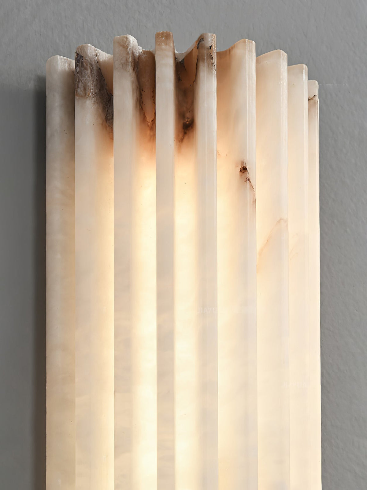 Aveniraria Alabaster Wall Lamp
