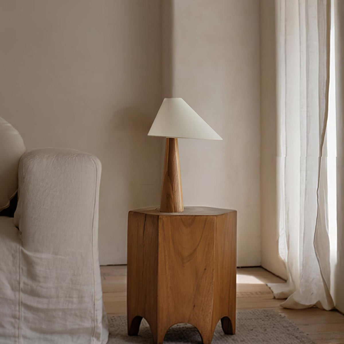 Caluine Table Lamp