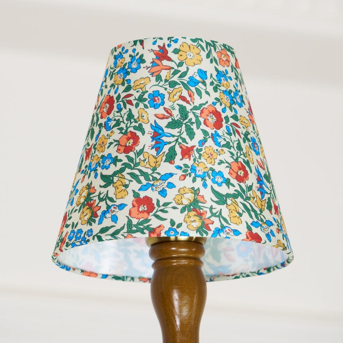 Cavivuk Chandelier Flower Fabric