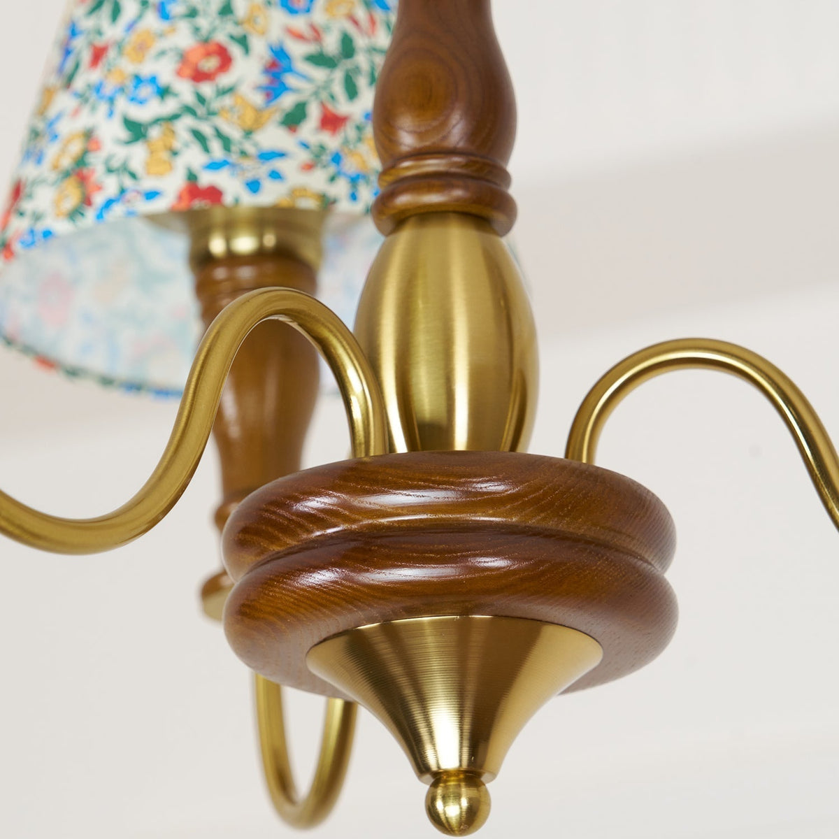 Cavivuk Chandelier Flower Fabric