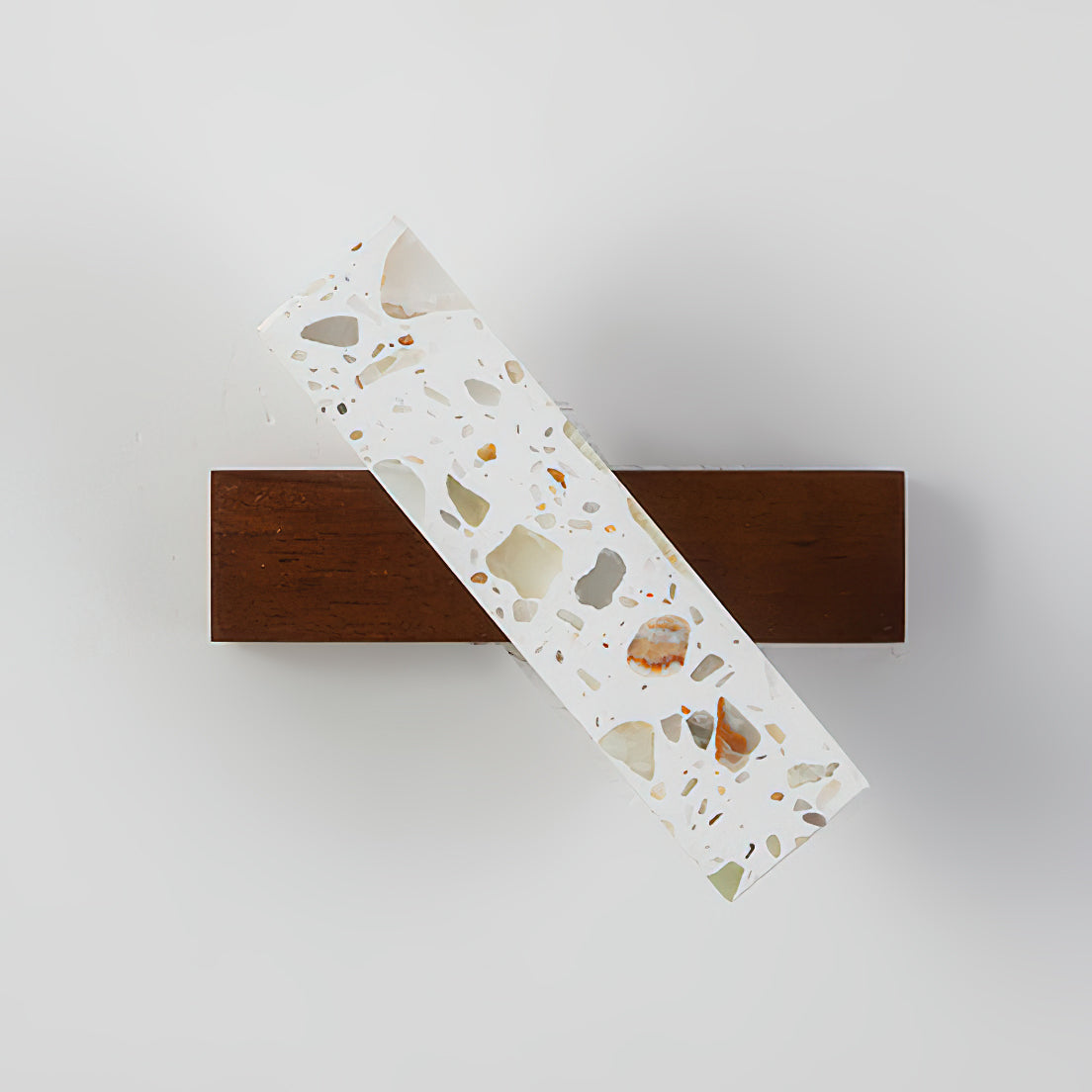 Elaaora Wall Lamp