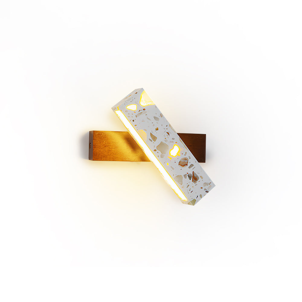 Elaaora Wall Lamp