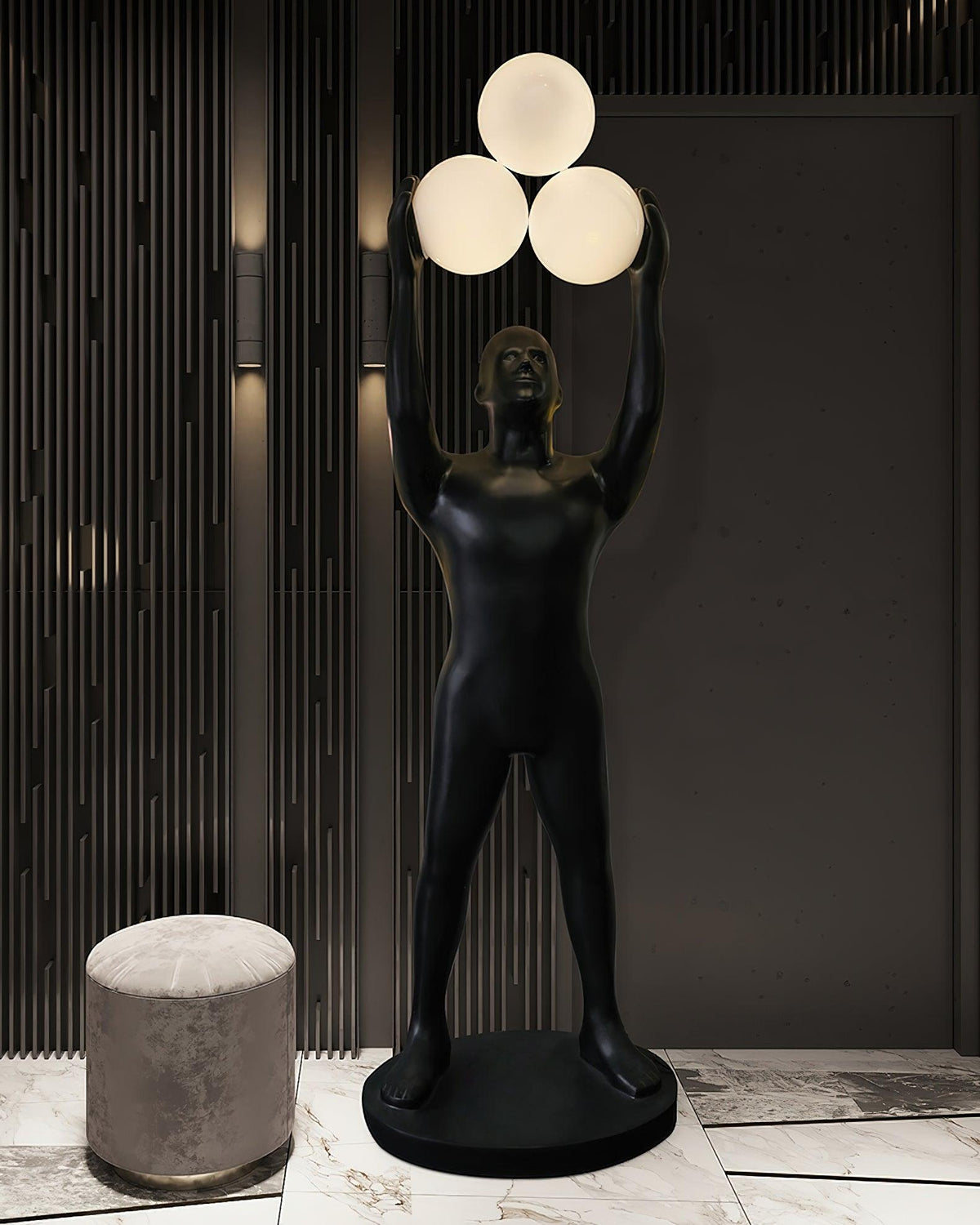 Avenoiella Statue Floor Lamp