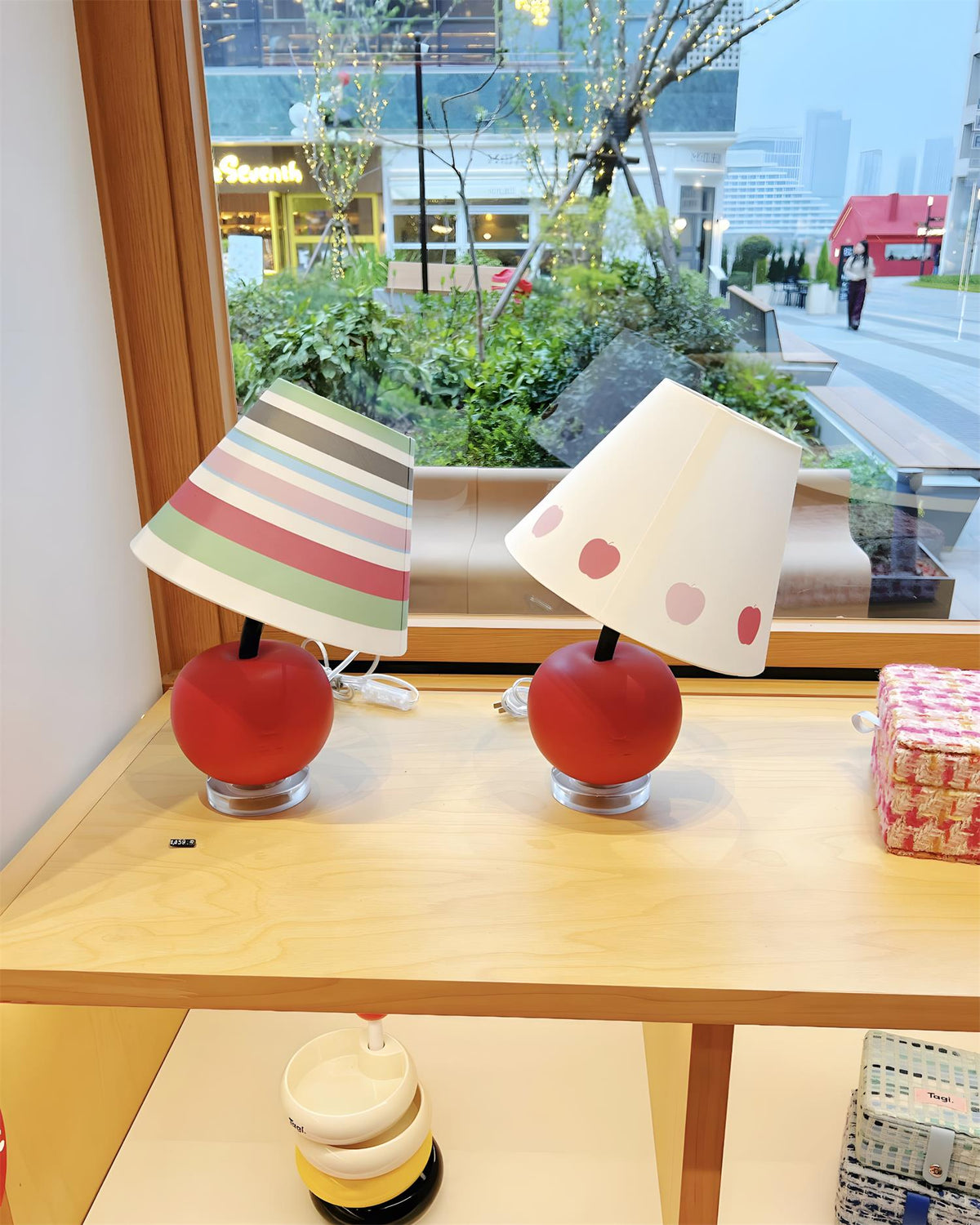Sorielia Table Lamp